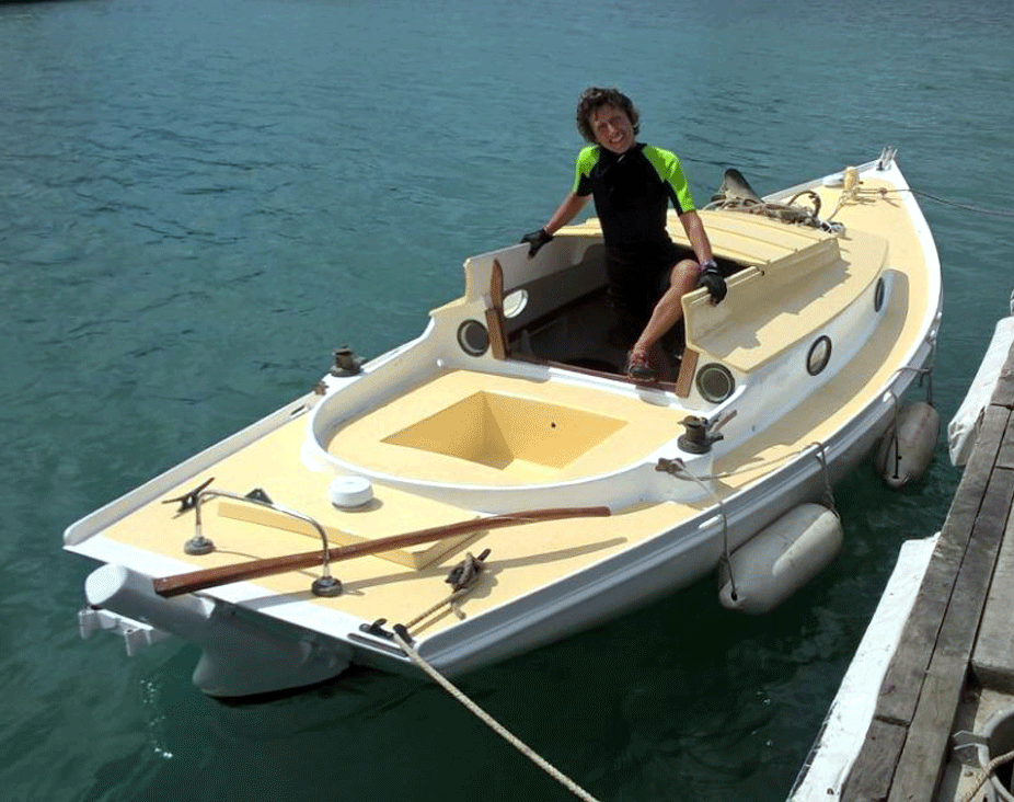 Z2-Francis-afloat.gif